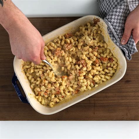 Der TikTok Trend Baked Feta Pasta Rezept Kitchen Stories