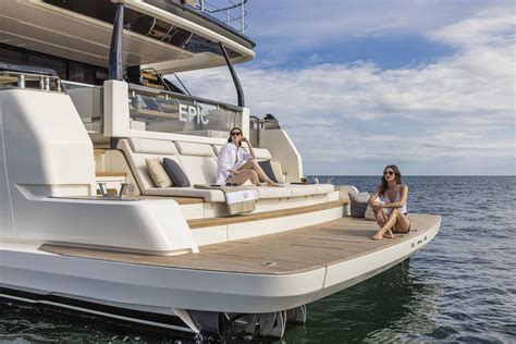 Ferretti Yachts 1000 Ferretti Yachts