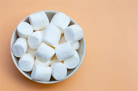 Premium Photo Delicious Fluffy Round Marshmallows White Candy