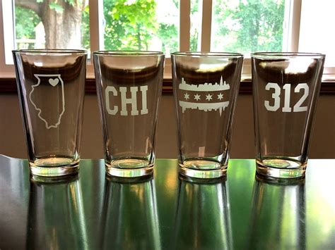 Chicago Pint Glasst Set 4 Pint Glasses Chicago Barware Etsy