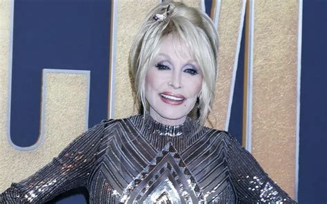 Dolly Partons Net Worth In 2023 Revealed