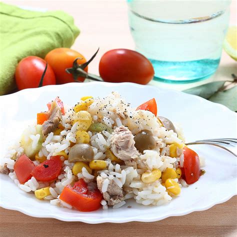 Recette Salade De Riz Aux Tomates Thon Ma S Et Olives Facile Rapide