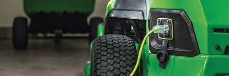 Electric Vs Gas Lawn Mower Everglades Equipment Group