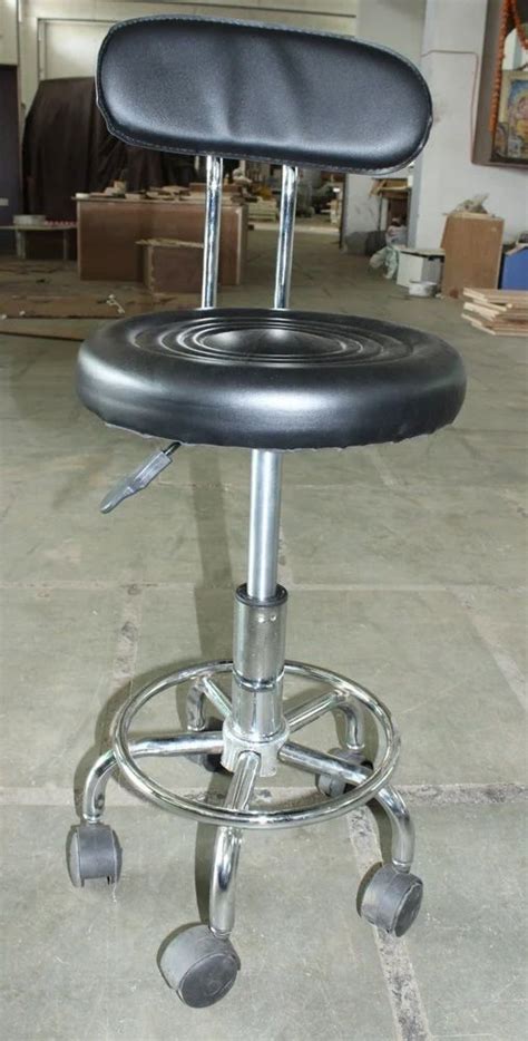 Powder Coated Round Stainless Steel Laboratory Stool At Rs In Ambala