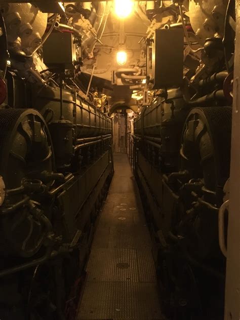 Inside the U-505 Submarine in Chicago IL. : r/submarines