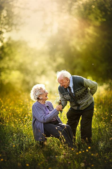 Photographer Sujata Setia Captured This Couple In Their 90s To Show