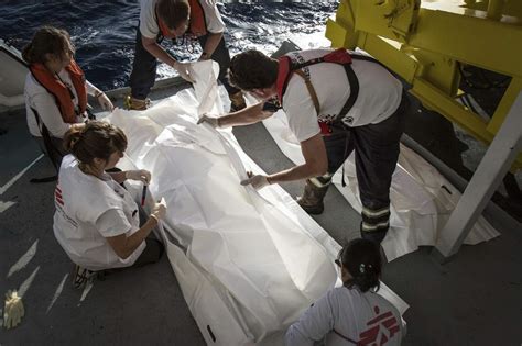 Han muerto más de 200 inmigrantes en el Mediterráneo en 15 días El