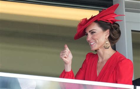 Kate Middleton Stuns In Red Dress And Hat At Royal Ascot Photos