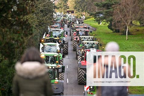 Frankreich Bauernproteste Bei Nantes MANIFESTATION DES AGRICULTEURS