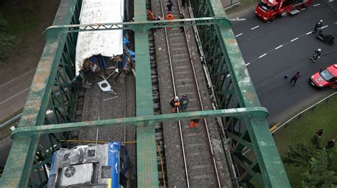 Al Menos Heridos Por Un Choque De Trenes En Buenos Aires Mediatiko