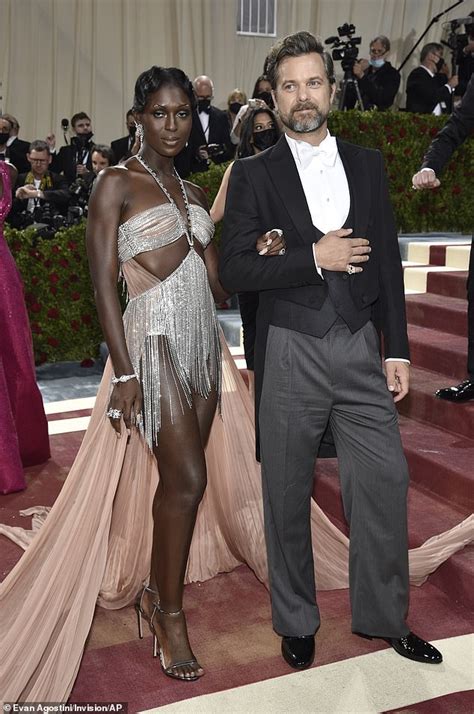 Joshua Jackson Is Officially Dating Lupita Nyongo After His Divorce