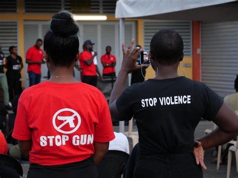 En Guyane à Saint Laurent du Maroni un jeune collectif alerte sur l