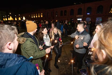 Sylwester W Odzi Nowy Rok Odzianie Powitali W Manufakturze