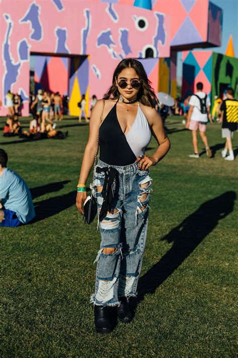 The Best Looks At Coachella This Year Are So Different Festival