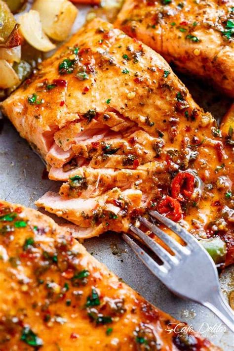 Pin By Sierra Hernandez On Karácsony Low Carb Salmon Low Carb Salmon Recipes Clean Eating