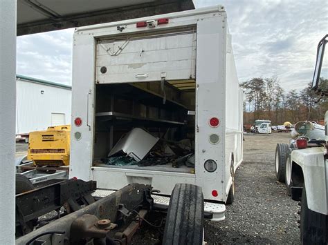 Salvage 2013 Freightliner Mt45 Chassis Truck Delivery For Parts Elkton Maryland United