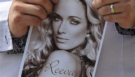 Reeva Steenkamp's Family: 5 Fast Facts You Need to Know