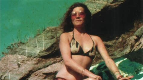 10 Sexy Hot Janis Joplin Bikini Pics