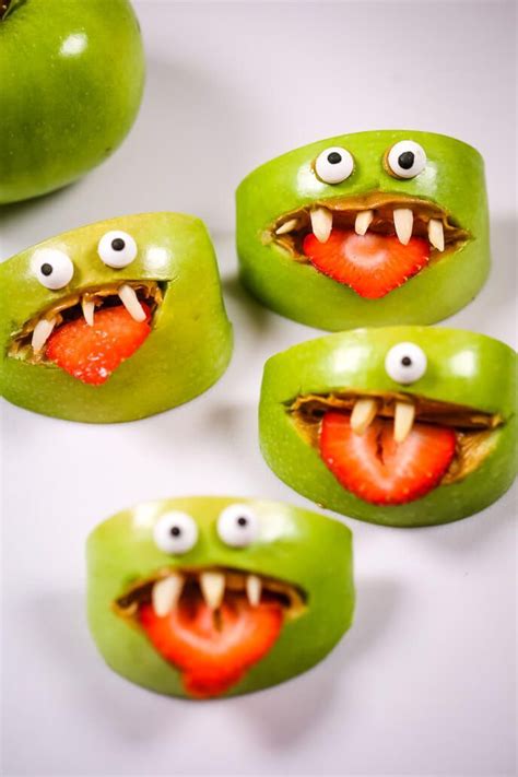 These Apple Monster Halloween Snacks Are An Easy And Healthy Halloween