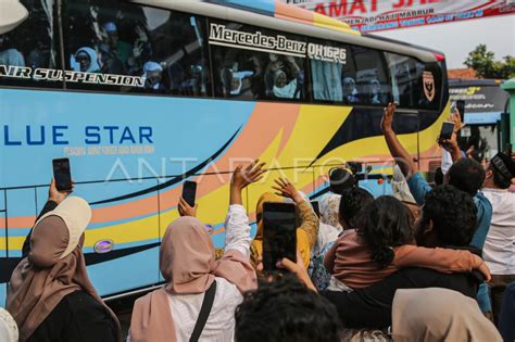 Pelepasan Jamaah Calon Haji Di Semarang Antara Foto