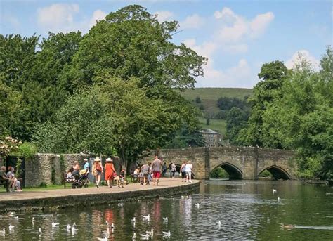 Bakewell Family Walk: Peak District National Park