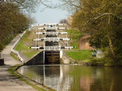 Pictures of Bingley, West Yorkshire, England | England Photography ...