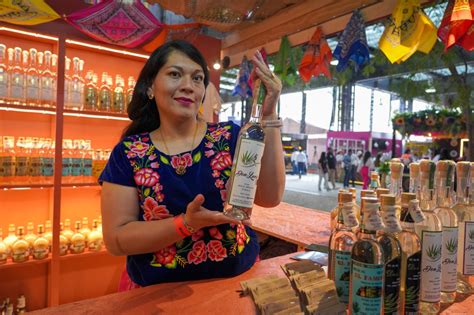 Inauguran Feria Del Mezcal En El Centro Cultural Y De Convenciones