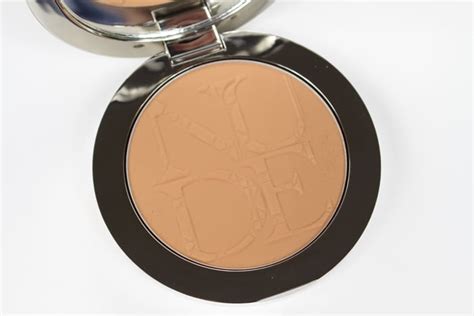 Dior Diorskin Nude Tan Matte Sun Powder Bronzer In Matte Cinnamon