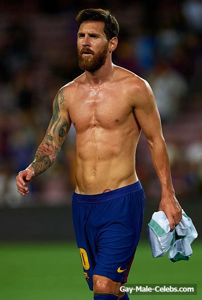 Lionel Messi Paparazzi Sexy Shirtless Photos The Men Men