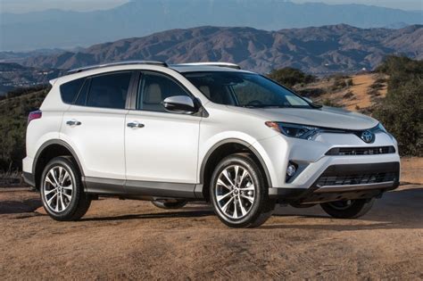 2016 Toyota Rav4 Review And Ratings Edmunds