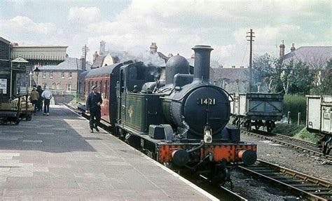 Br Gwr1400 Class 0 4 2t Steam Train Photo Great Western Railway