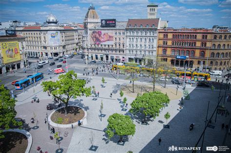 Blaha Lujza Tér Elkészül A Burkolat A Corvin Áruháznál Is Bkkhu