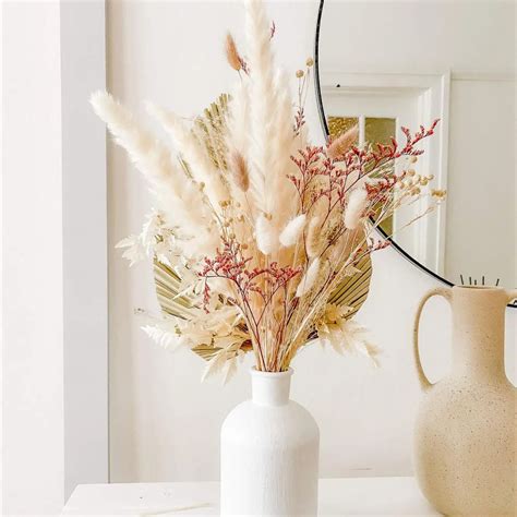 How To Decorate With Pampas Grass Storables