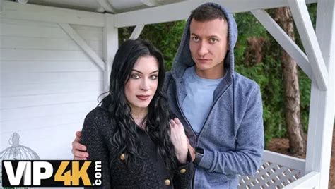 Vip K Ehemann Und Dralle Ehefrau Haben Sex Mit Dem Nachbarn XHamster