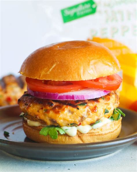 delicious grilled chicken burger recipe
