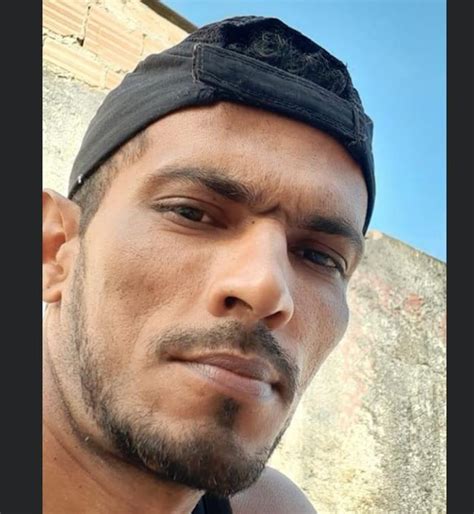 Homem Assassinado A Tiros Quando Chegava Em Casa No Bairro Motor