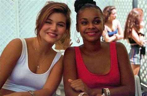 Saved By The Bell Tiffani Amber Thiessen And Lark Voorhies Tiffani Amber Thiessen Kelly