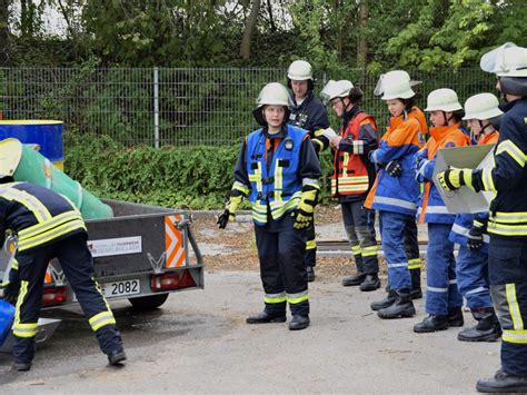 24h Feuerwehr BF Tag Der Jugendfeuerwehr Freiwillige Feuerwehr