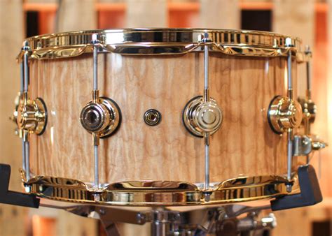 Dw 6 5x14 Collector S Cherry Hvlt Super Curly Maple Snare Drum So 13 The Dw Store