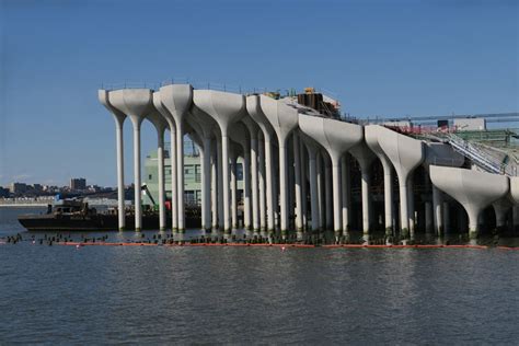 La Obra Del Parque Flotante Pier 55 Ya Está Tomando Forma En La Costa