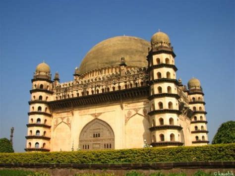 Image $ Pic World: Gol Gumbaz - Monument in Karnataka