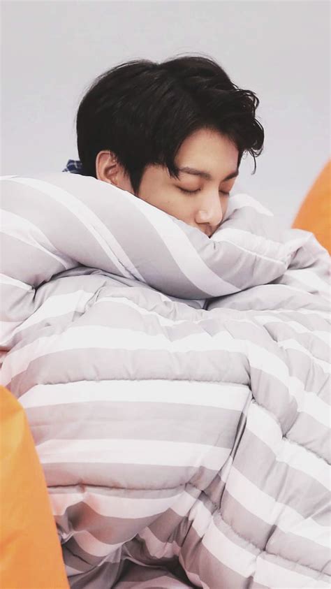 Jungkook Sleeping Loved That Episode Suami Pacar Pria Dan Selebritas