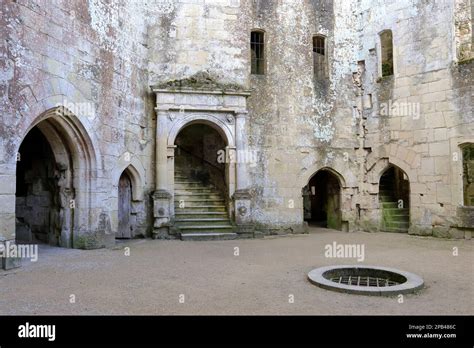 Old Wardour Castle ruins and grounds Stock Photo - Alamy