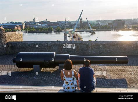 The Peace Bridge. Derry/Londonderry, Northern Ireland Stock Photo - Alamy