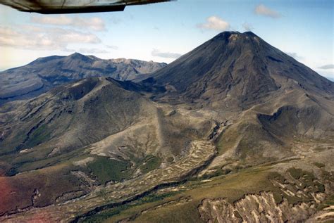 Global Volcanism Program | Image GVP-12805