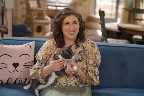 Mayim Bialik Is Opening Up About Her Mental Health Struggles