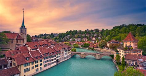 10 Alasan Utama Untuk Belajar Di Luar Negeri Di Swiss