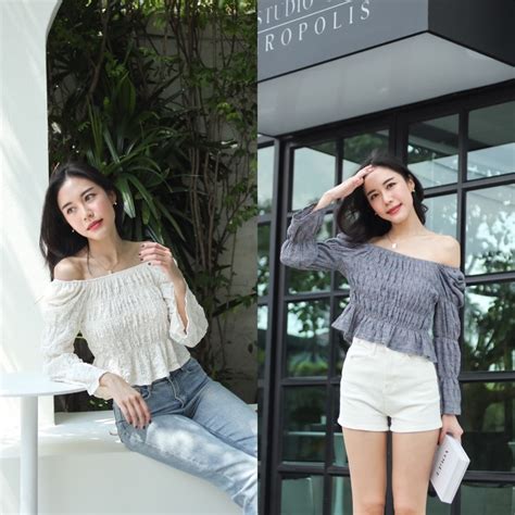 Pearl Top เสื้อแขนระบายเกาใจ สม้อคทั้งตัว ครีม คราม Shopee Thailand