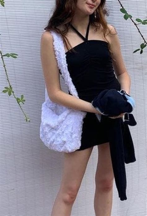 brandy melville shoulder bags 4