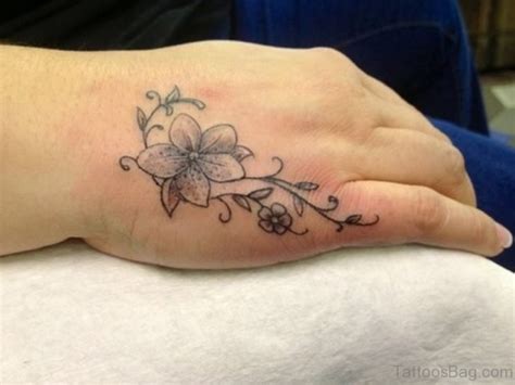 50 Cute Flower Tattoos On Hand